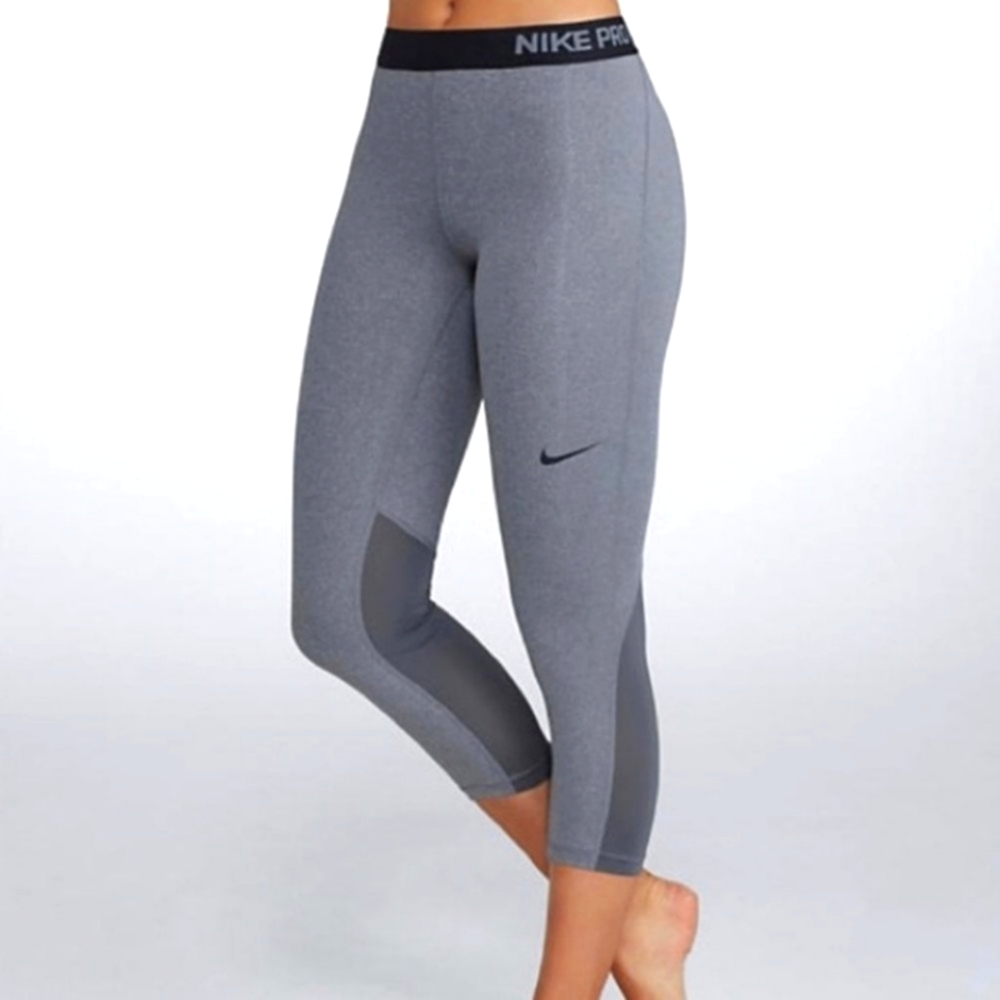 Nike Pro Dri-FIT Cropped Leggings